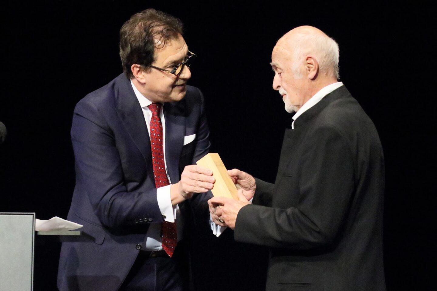 International Opera Awards Ceremony 2024 S.Dorny J.v.Dam c W.Hoesl 2