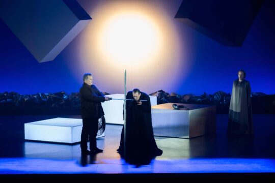 Götterdämmerung_BryanRegister_AinAnger_AndrewFoster-Williams©MonikaRittershaus (1)