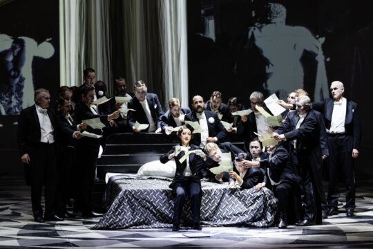 csm_Un_ballo_in_masquera_2025_S.Lee_c_Geoffroy_Schied_af824bf469