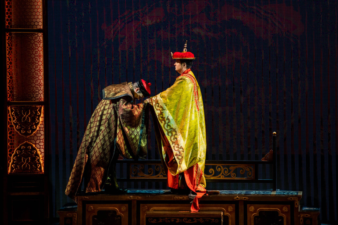 land des laechelns operette operettensommer deutsches theater muenchen showbild 6
