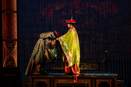 land-des-laechelns-operette-operettensommer-deutsches-theater-muenchen-showbild-6