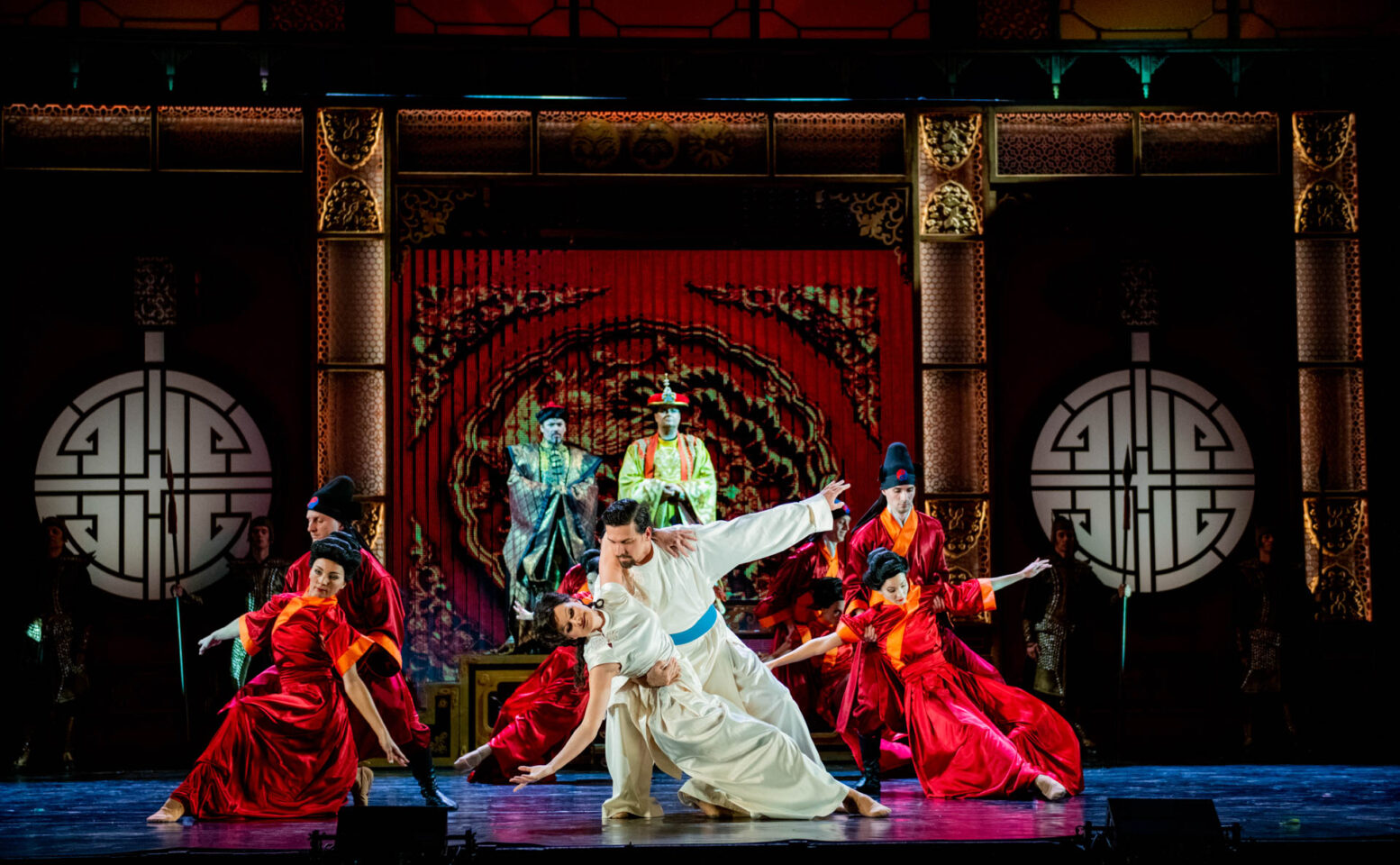 land des laechelns operette operettensommer deutsches theater muenchen showbild 8