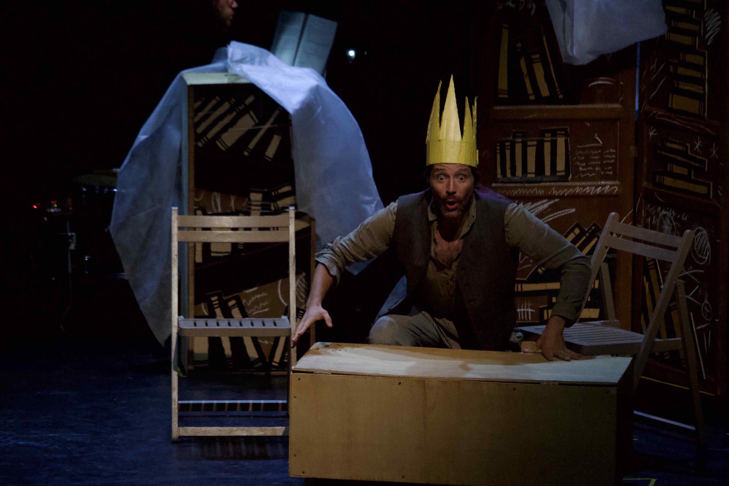 Festival Opération Opérette / Opus 9 / La Follembûche Le Roi en jaune / Artuan de Lierré / Christophe Thill / Limoges (Espace Noriac) 2 250912 FOLLEMBUCHE LE ROI EN JAUNE 1 scaled