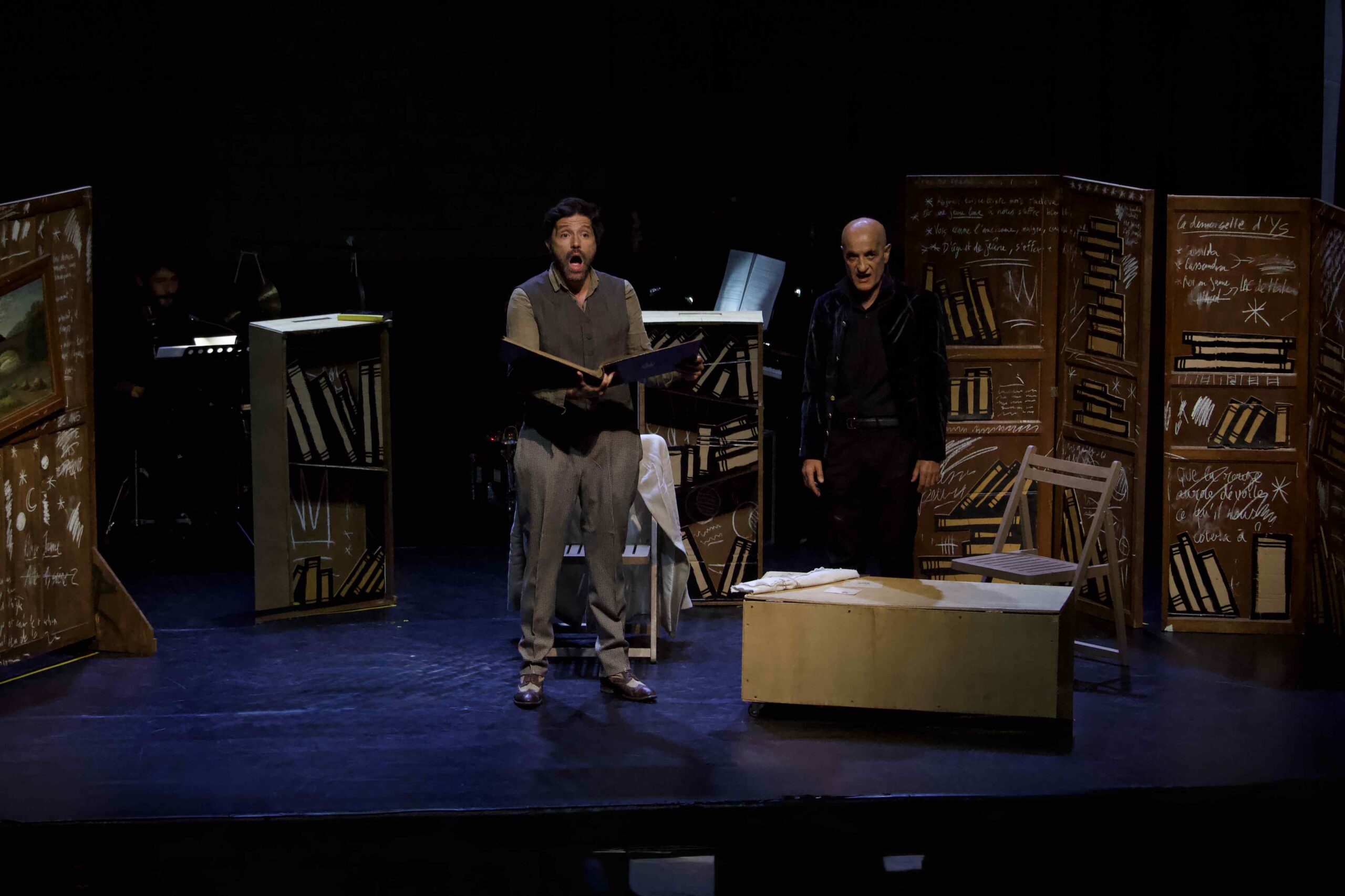 Festival Opération Opérette / Opus 9 / La Follembûche Le Roi en jaune / Artuan de Lierré / Christophe Thill / Limoges (Espace Noriac) 4 250912 FOLLEMBUCHE LE ROI EN JAUNE 3 scaled