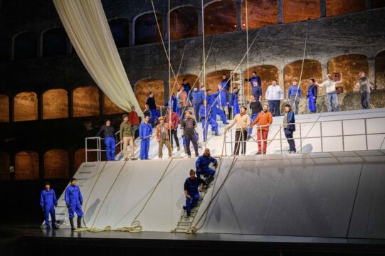 041_Unterstimmenchor_Der fliegende Holländer_©SLT - Tobias Witzgall_LT2_4824