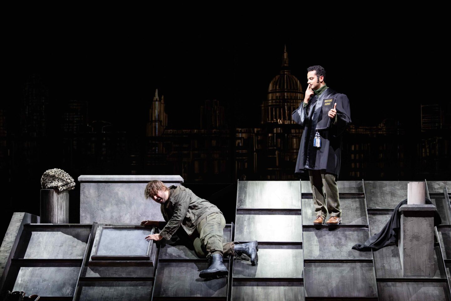 La chatte anglaise de Hans Werner Henze par l'Opera Studio de Munich 4 Die englische Katze A.Rabot B.Khouri c G.Schied Copie