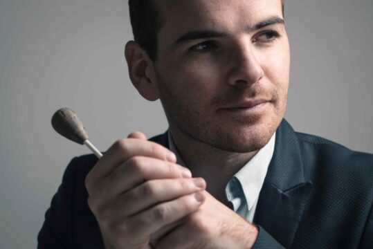 Lionel_BringuLionel Bringuier by Simon Pauly (1)