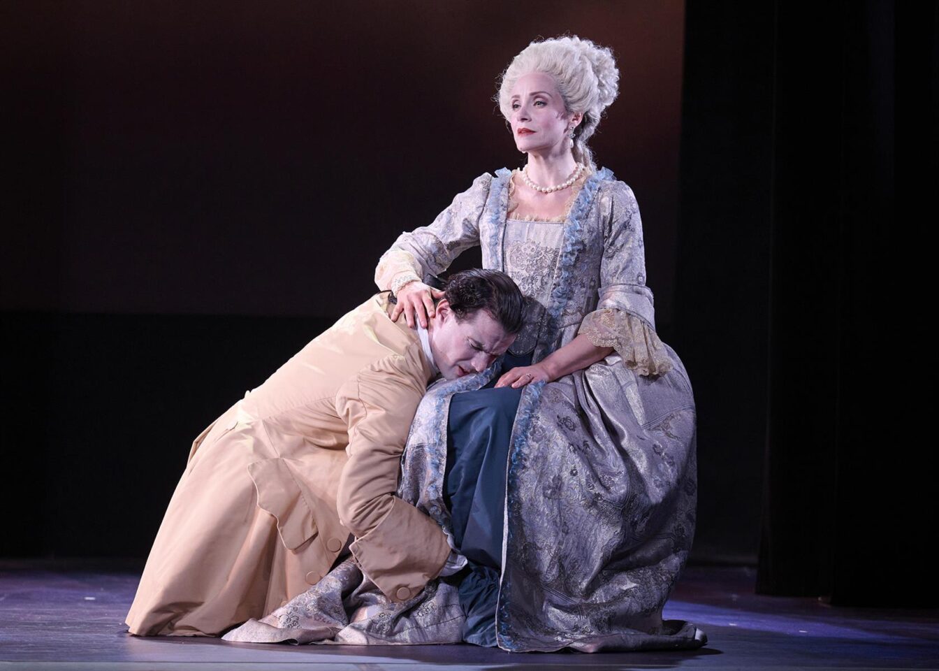 liaisons dangereuses