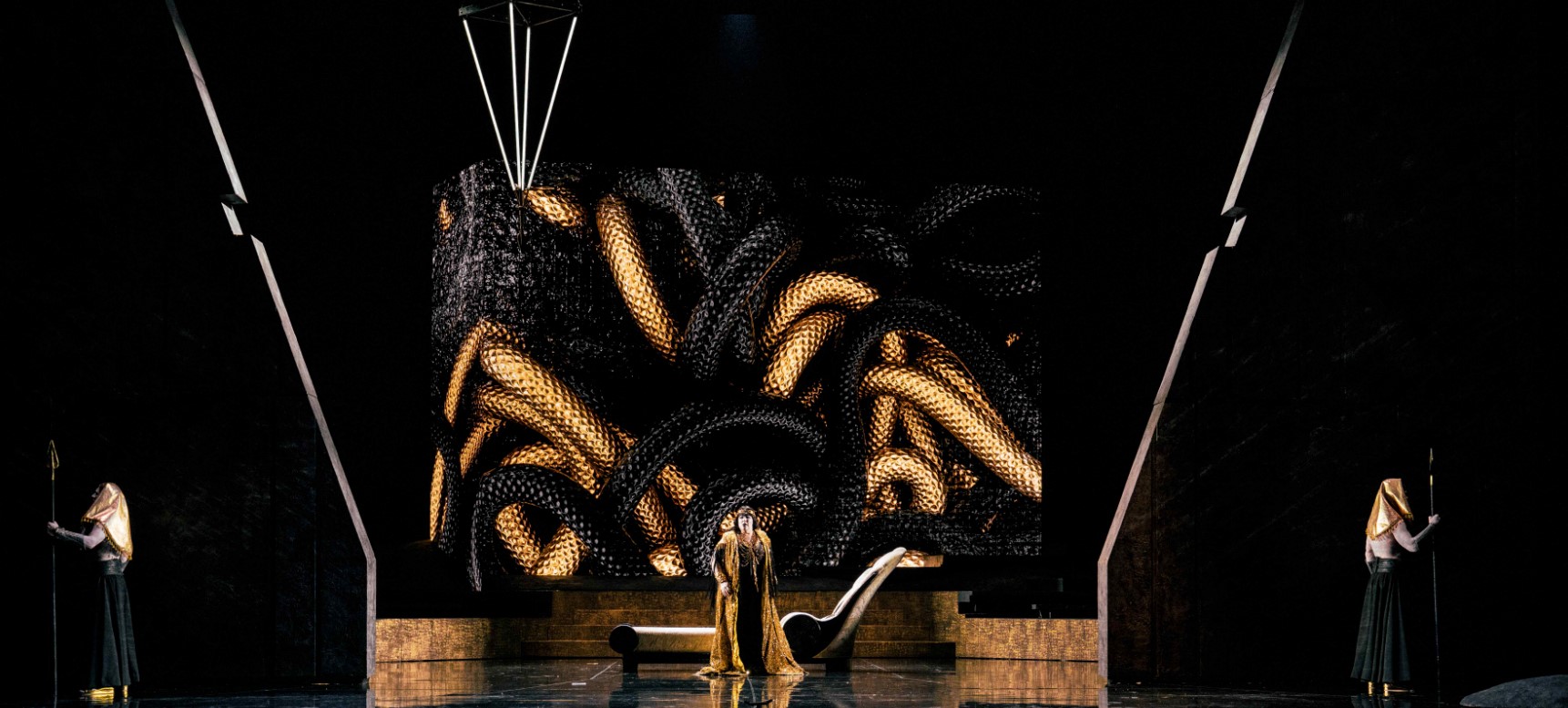 Aida au Grimaldi Forum de Monaco : un péplum inspiré du cinéma de Cecil B. DeMille et deux stars de l’art lyrique au sommet de leur art. 2 ©OMC Marco Borrelli 5