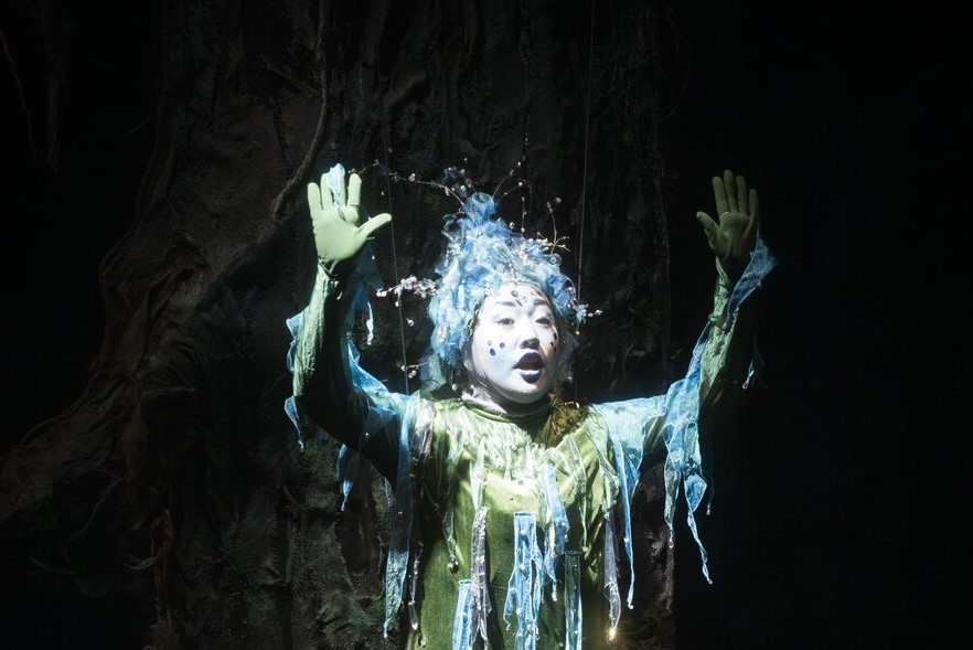 Hansel et Gretel en matinée familiale au Théâtre munichois de la Gärtnerplatz 1 Capture decran 2025 12 24 182144