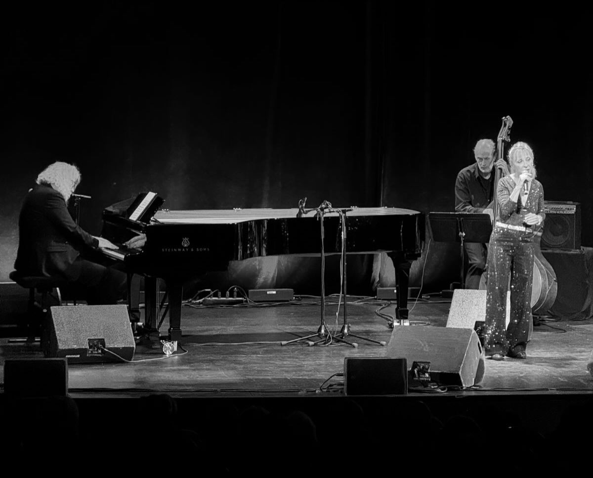 ODEON DE MARSEILLE - FAMILY BUSINESS -Les Dessay-Naouri à Broadway 3 623555781 18408423820193277 217221736898299026 n