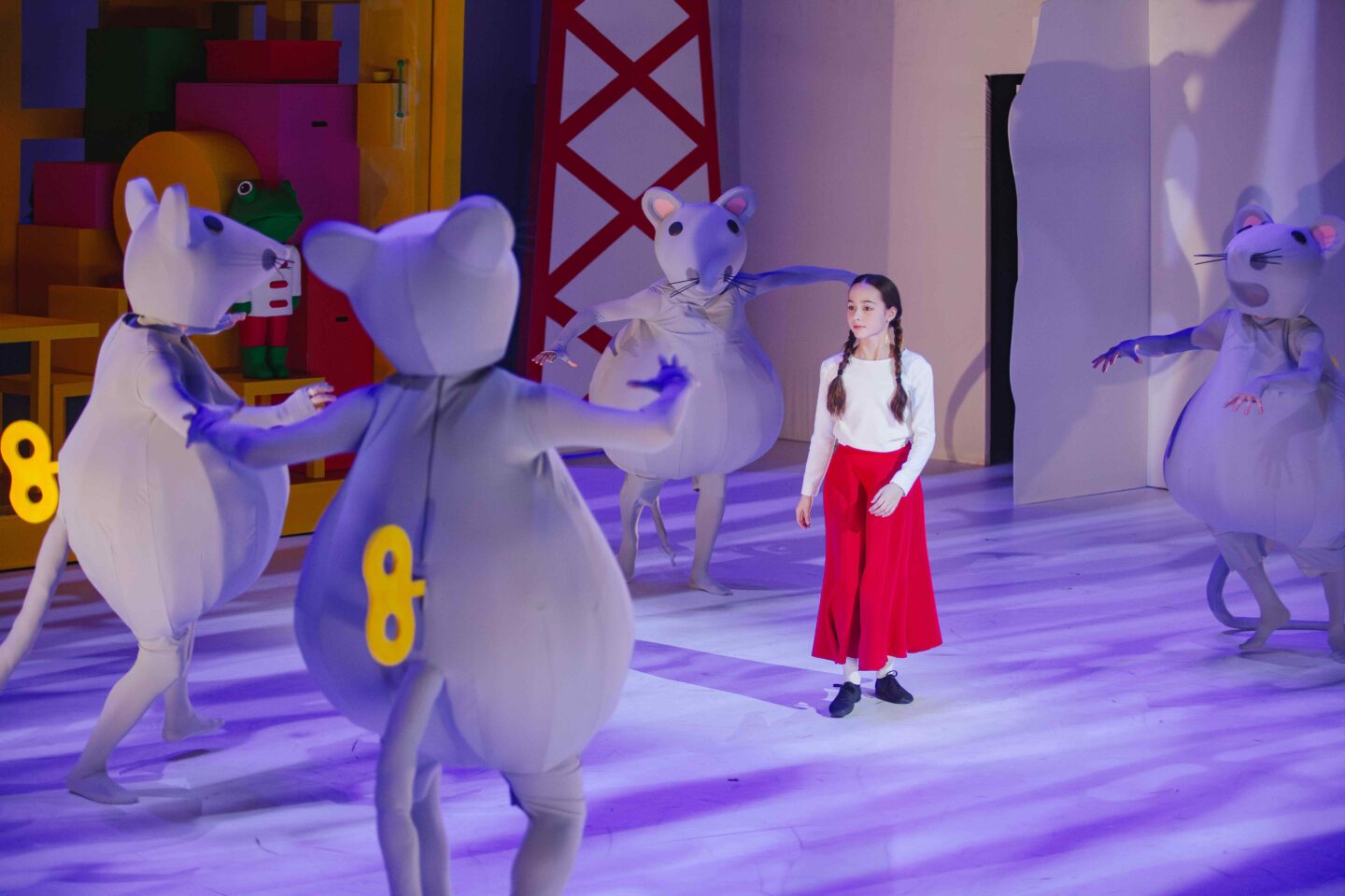 OPERA DE NICE CASSE-NOISETTE vu par Benjamin Millepied : le mouvement et l’imaginaire d’un grand ballet classique revisité 1 Casse Noisette Nice Mathilde Fanet 2