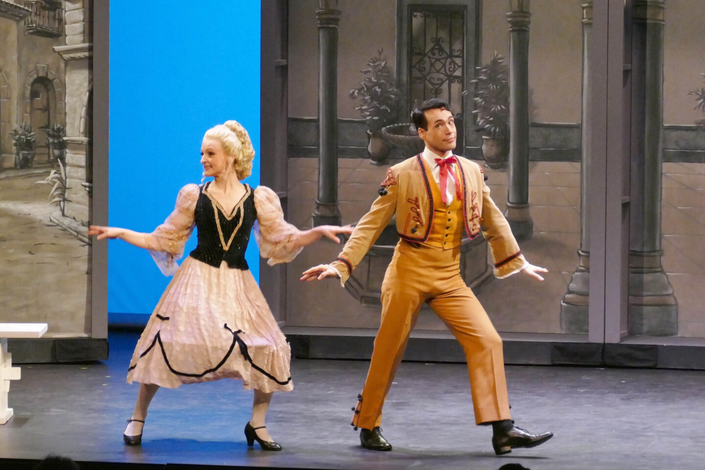 Théâtre de l’Odéon de Marseille : Violettes Impériales : charme et nostalgie 7 P1820098 © photo Christian DRESSE 2026