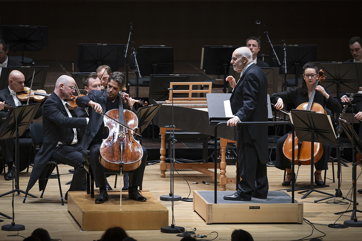 Monaco : Thierry Amadi transcende un Concerto de Haydn 1 260208 T. Koopman T. Amadi credit Stephane Danna Direction de la communication 6 copie