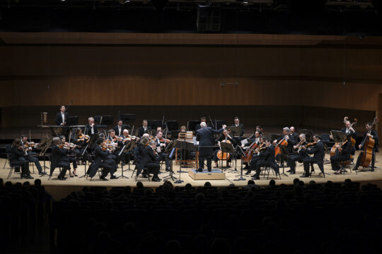 260208 T. Koopman T. Amadi credit Stephane Danna Direction de la communication BD