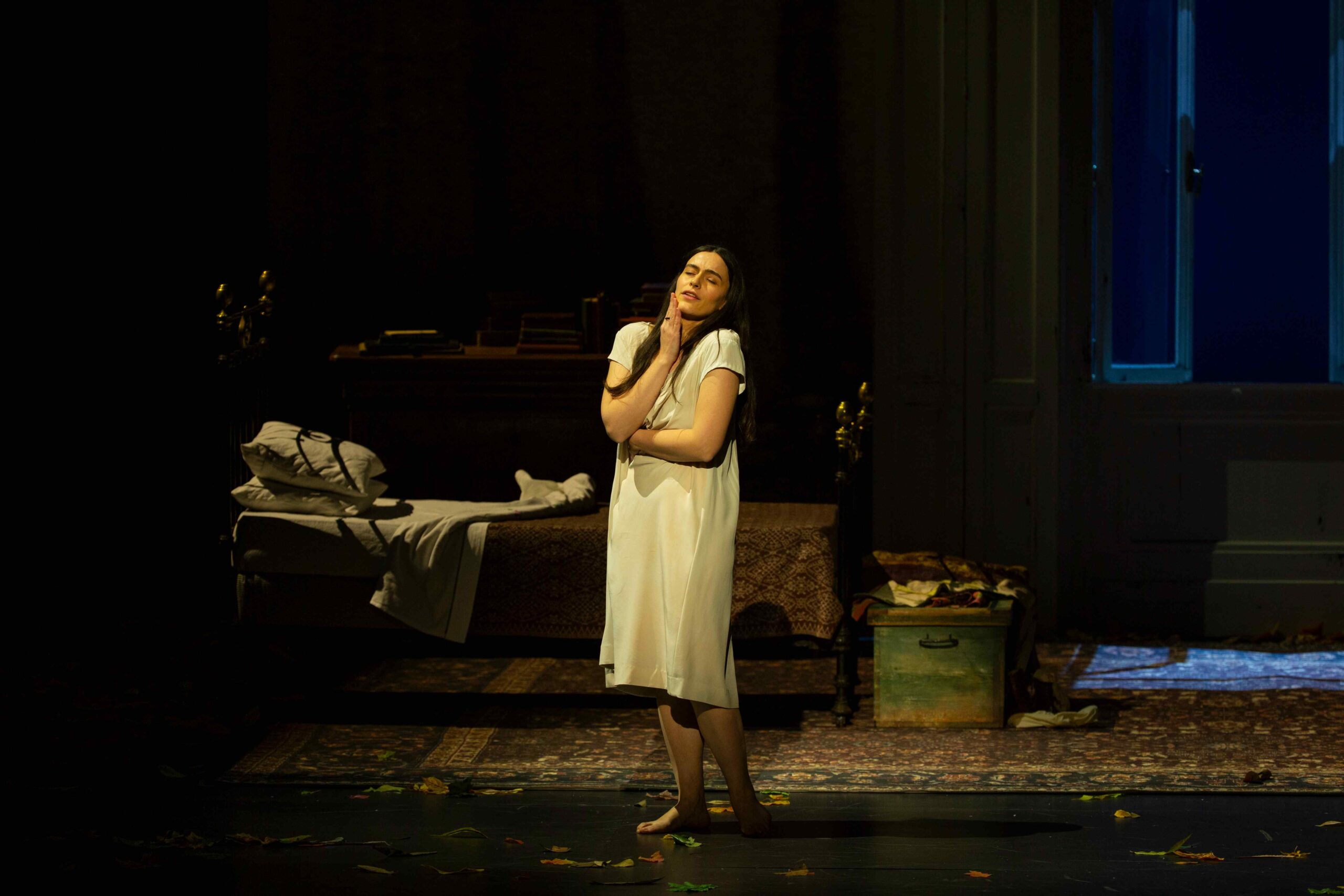 Opéra national de Paris Palais Garnier – EUGÈNE ONÉGUINE de Tchaïkovski : vers un authentique retour aux sources, avec un somptueux… « Air de panache » … ! 1 6 29380 Guergana Damianova OnP Eugene Oneguine 25 26 Guergana Damianova OnP 8 scaled