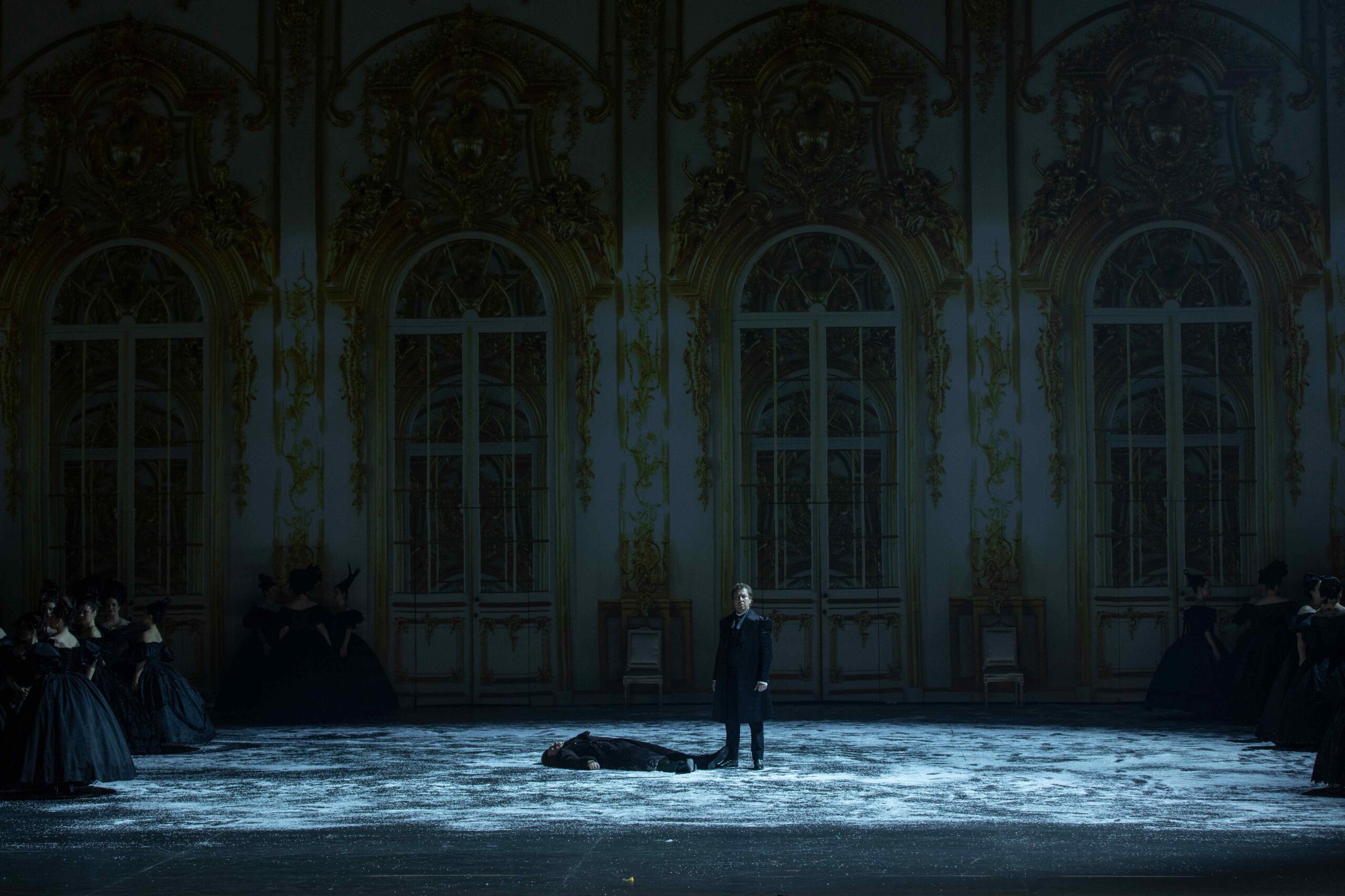 Opéra national de Paris Palais Garnier – EUGÈNE ONÉGUINE de Tchaïkovski : vers un authentique retour aux sources, avec un somptueux… « Air de panache » … ! 1 3 29392 Guergana Damianova OnP Eugene Oneguine 25 26 Guergana Damianova OnP 21 scaled