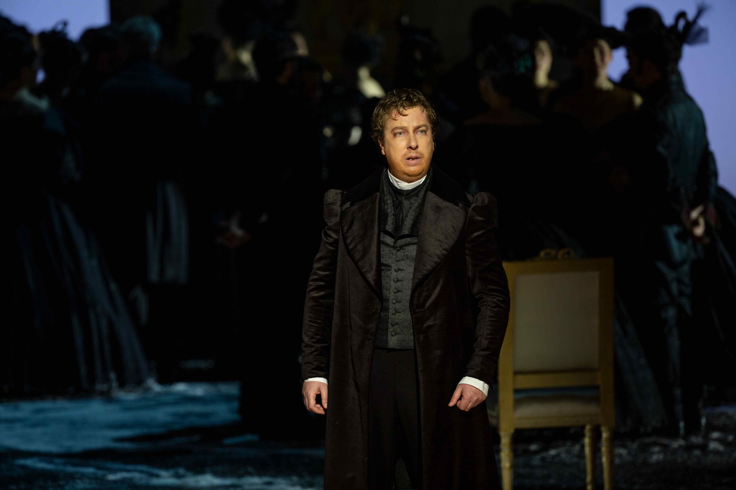 Opéra national de Paris Palais Garnier – EUGÈNE ONÉGUINE de Tchaïkovski : vers un authentique retour aux sources, avec un somptueux… « Air de panache » … ! 1 5 29393 Guergana Damianova OnP Eugene Oneguine 25 26 Guergana Damianova OnP 22 scaled