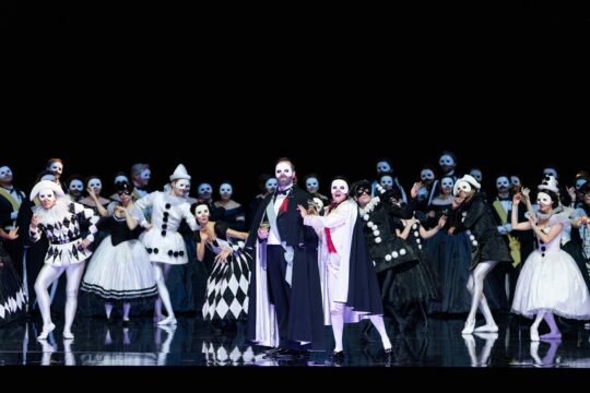 29418-Benjamin_Girette___OnP-Un-bal-masque-25-26---Benjamin-Girette-OnP--21- (1)