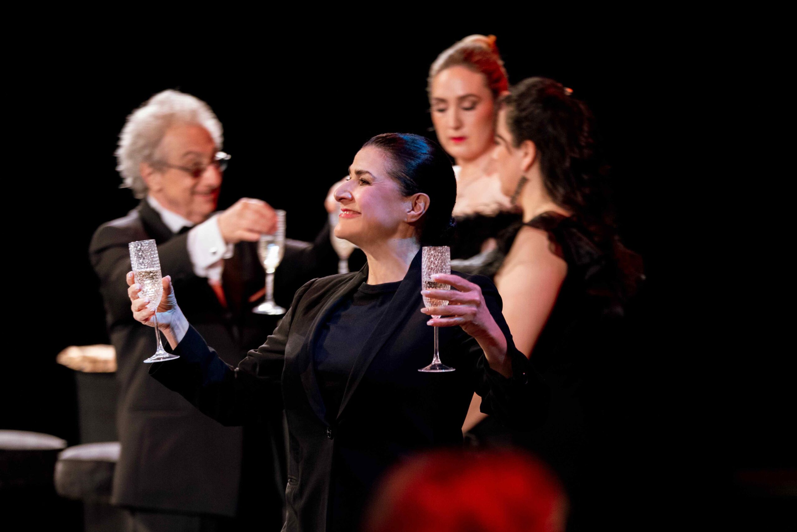 Avec Così fan tutte la Wiener Staatsoper complète avec brio sa trilogie mozartienne proposée par l’Opéra de Monte-Carlo 13 Cosi fan tutte ©OMC Marco Borrelli 17 scaled