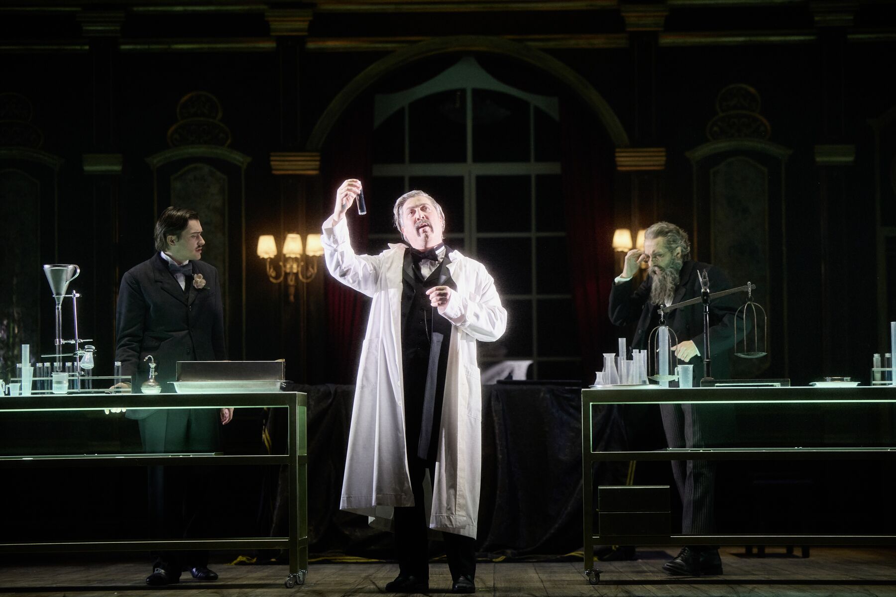 Roland Schwab met en scène le Prince Igor de Borodine au Théâtre munichois de la Gärtnerplatz 1 Furst Igor 4