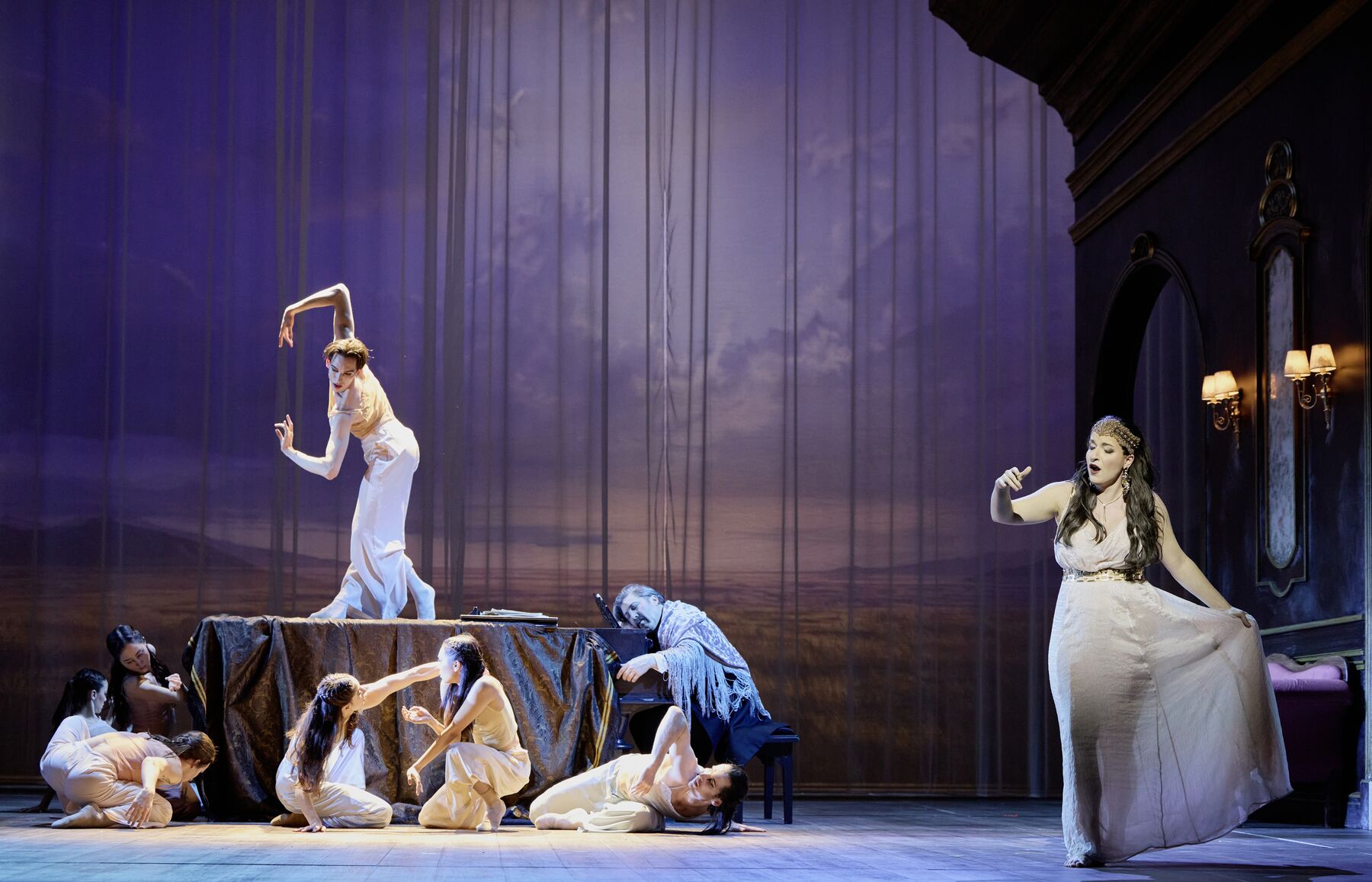 Roland Schwab met en scène le Prince Igor de Borodine au Théâtre munichois de la Gärtnerplatz 2 Furst Igor 5 2