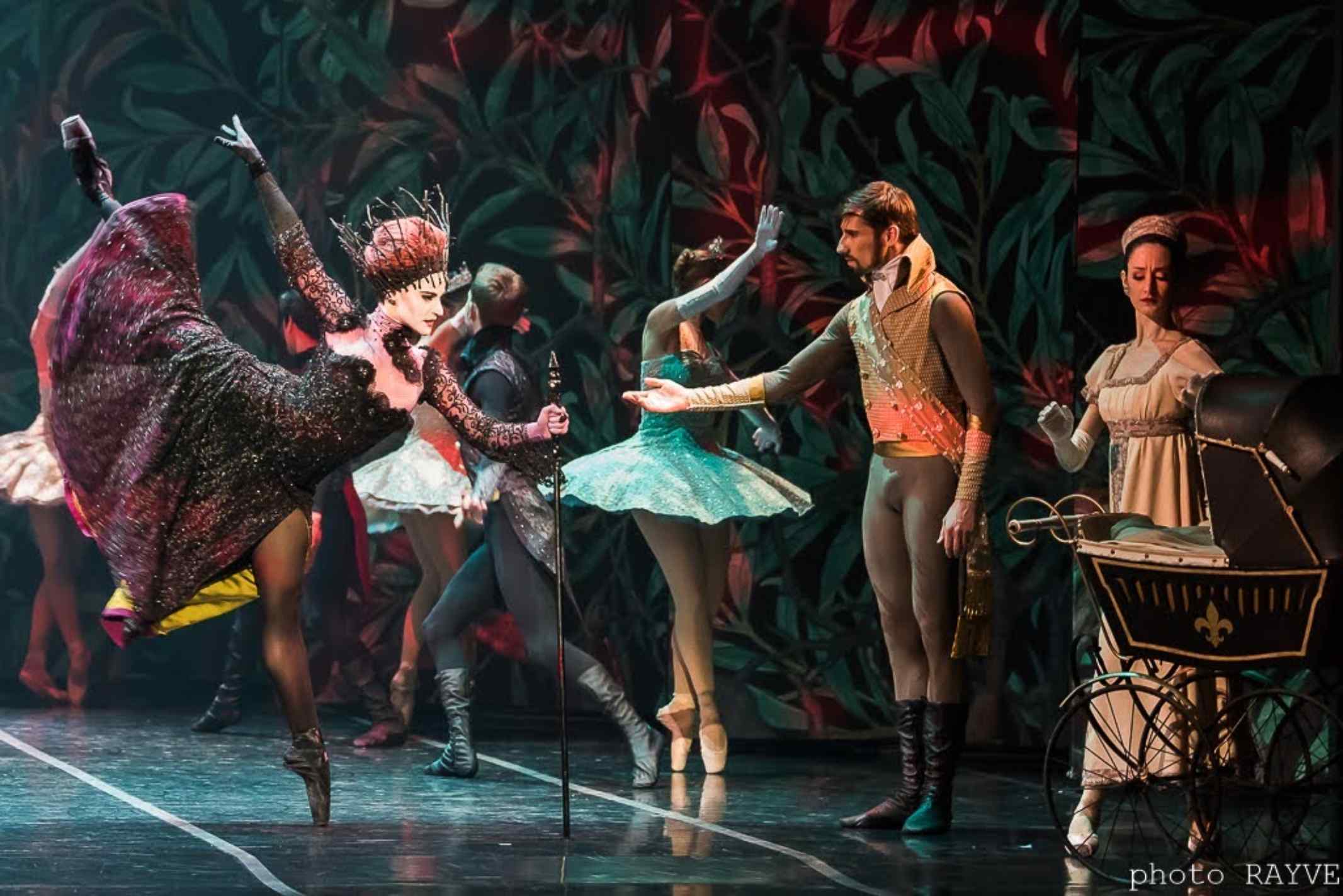 Rencontre avec Lisa Lanteri à l’occasion de sa Velma Kelly dans «Chicago » au Casino de Paris 2 La Belle 4 1 1