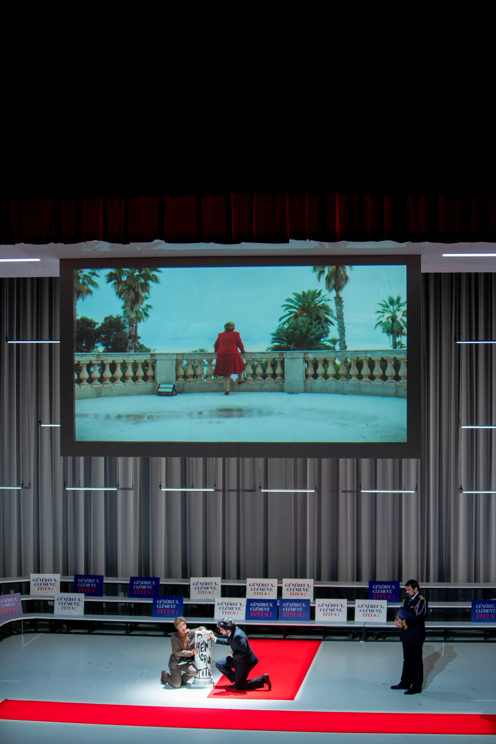 Opéra de Nice : La Clémence de Titus : les enjeux du pouvoir transcendés par la musique de Mozart 3 La Clemence de Titus. Photo Julien Perrin 7 scaled