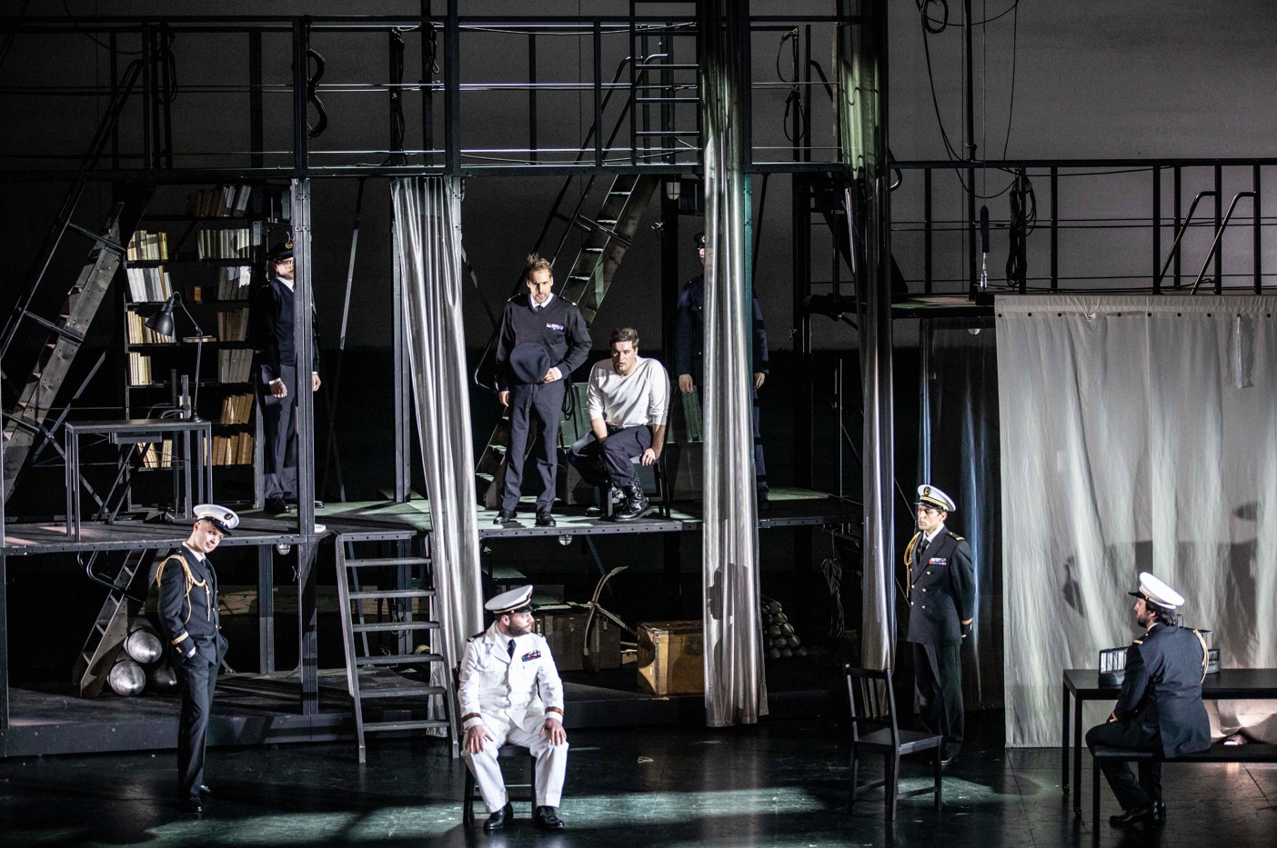 OPÉRA de LYON : BILLY BUDD de Benjamin BRITTEN : première lyonnaise optimale musicalement, frisant presque la perfection visuelle 7 BillyBudd2G┬®JeanLouisFernande┬®JeanLouisFernandez 181