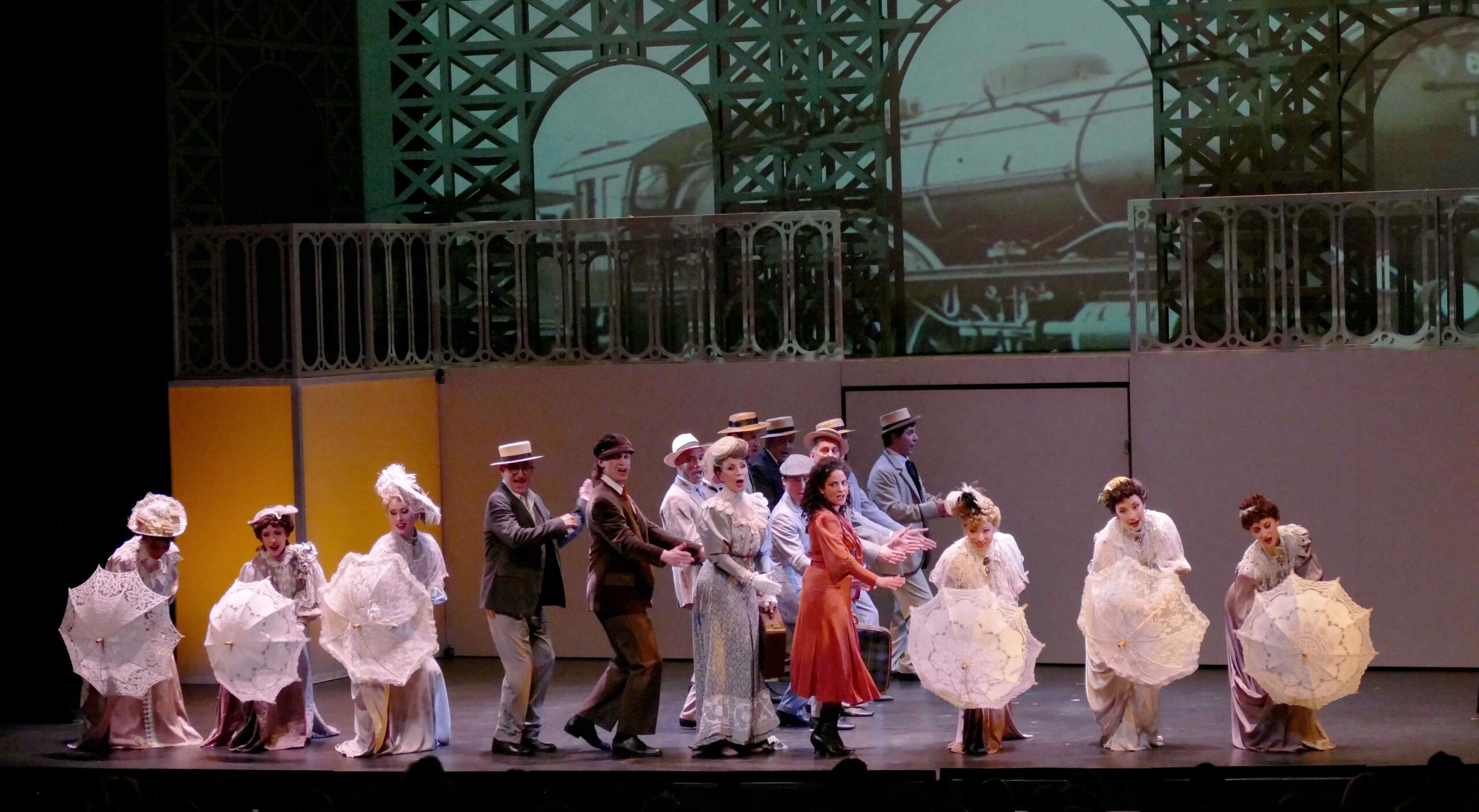 Théâtre de l’Odéon : une Hello, Dolly ! parfaitement interprétée et réglée scéniquement au millimètre 3 P1830847 © photo Christian DRESSE 2026 scaled