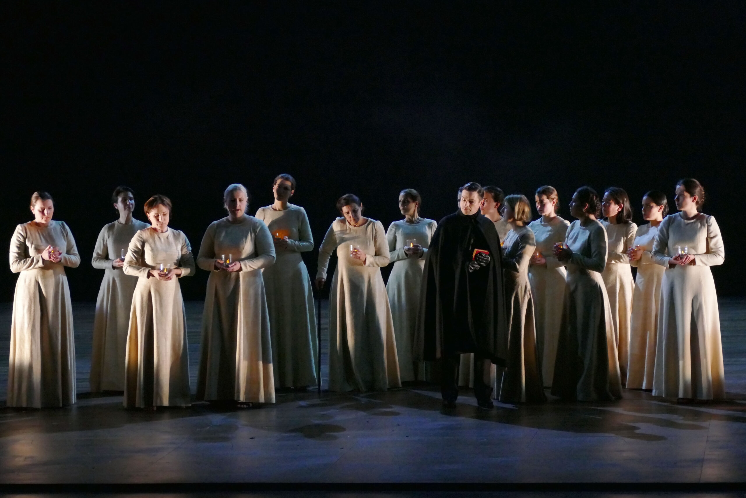 OPERA DE MARSEILLE DIALOGUES DES CARMÉLITES, une musique jaillie du cœur qui bouleverse le public marseillais 1 P1840719 © photo Christian DRESSE 2026 scaled