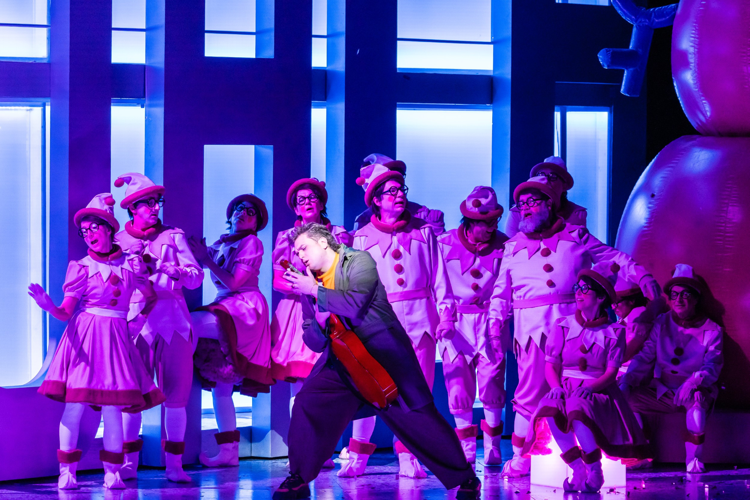 Opéra de Nice : un jubilatoire Don Pasquale dans une mise en scène d’une virtuosité inouïe 5 don pasquale @Nathan Cassar 10