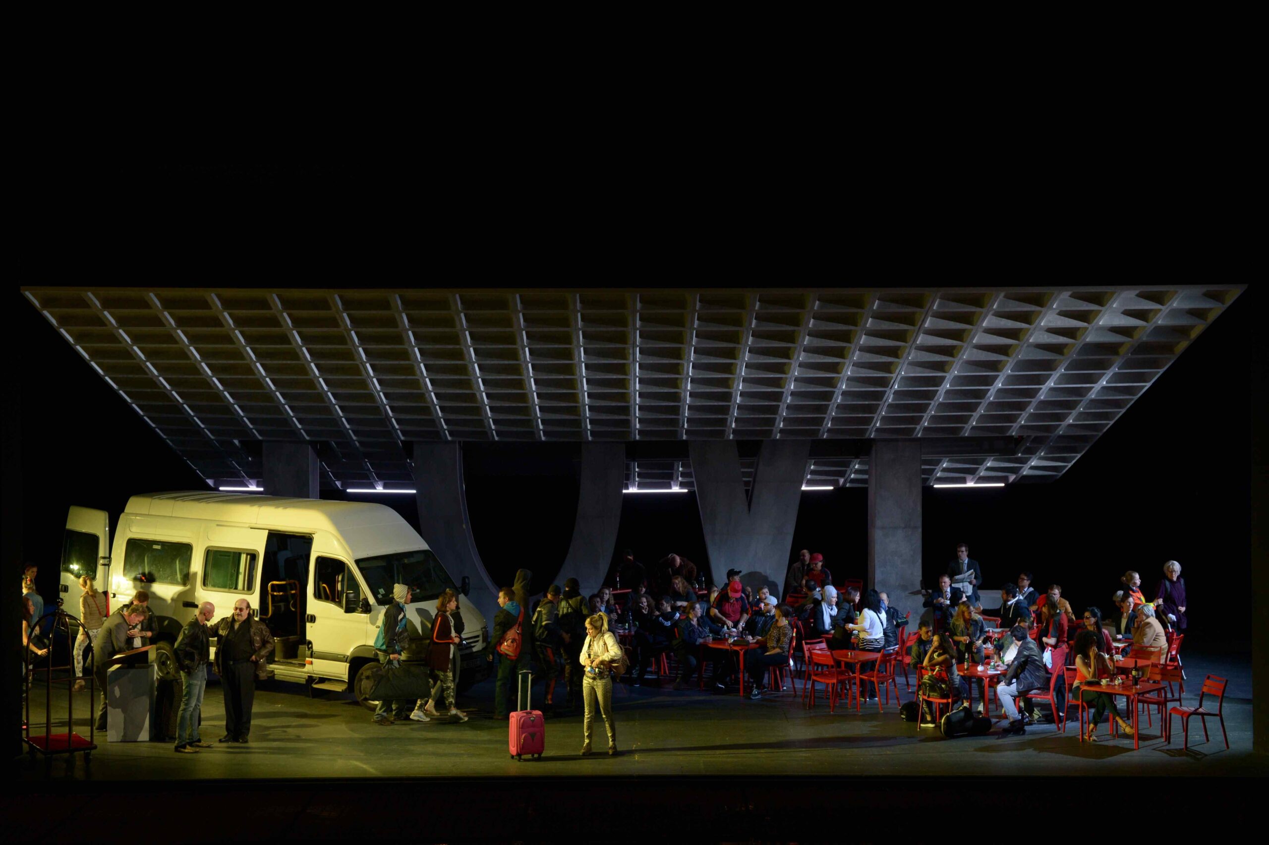 Manon Lescaut à Barcelone : Asmik Grigorian marque à nouveau le rôle de son empreinte de grande tragédienne lyrique 1 manon gp 0822 scaled