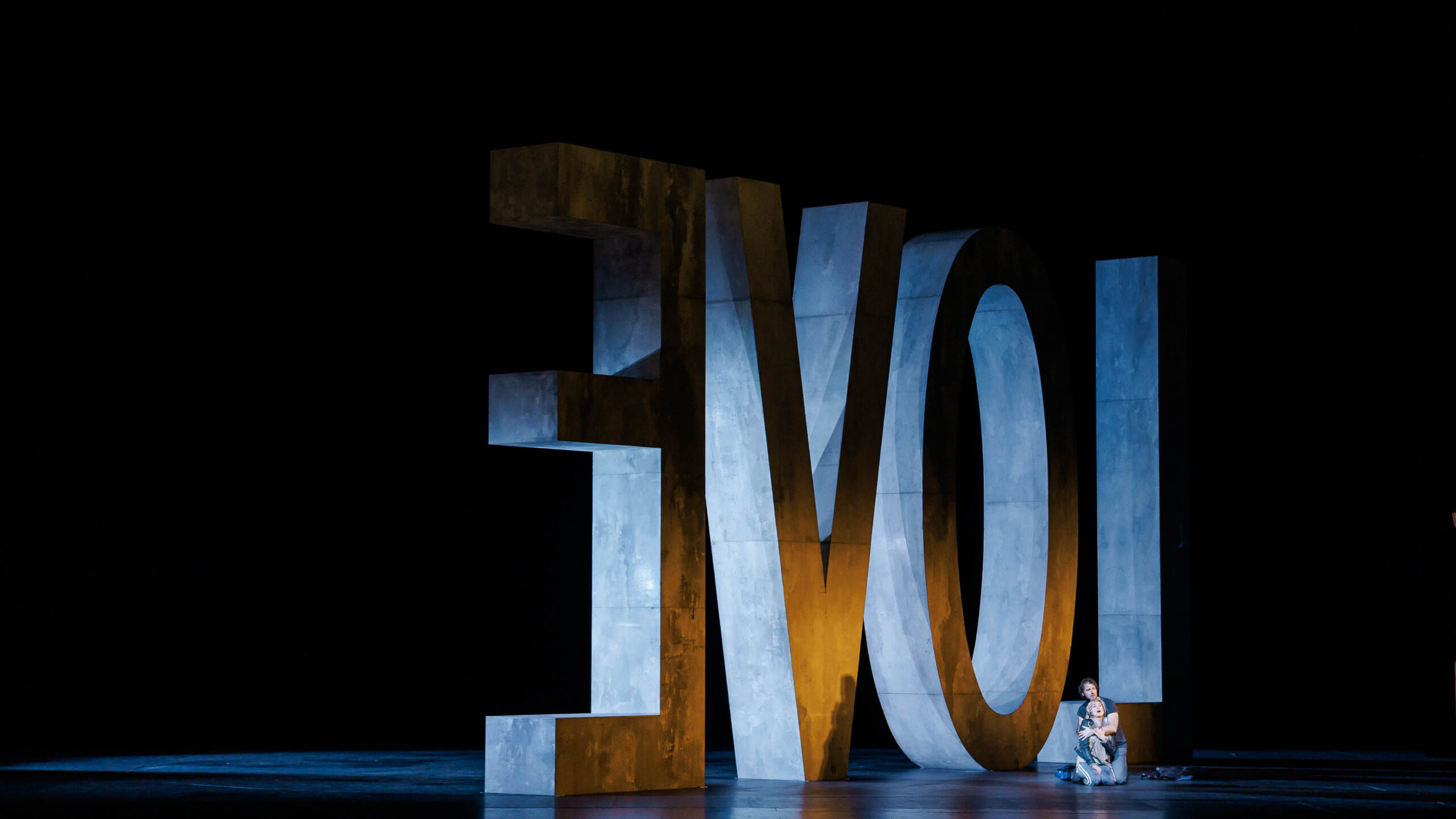 Manon Lescaut à Barcelone : Asmik Grigorian marque à nouveau le rôle de son empreinte de grande tragédienne lyrique 4 www sergipanizo cat 260317 liceu manon PRE IV ACTE 014 scaled