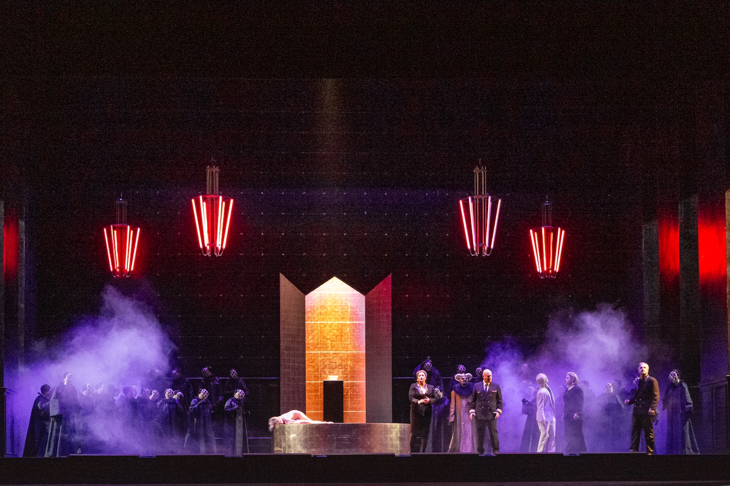 Semiramide au Teatro Massimo de Palerme : une meurtrière peut en cacher une autre… 2 © rosellina garbo 2026 RG 0509 1