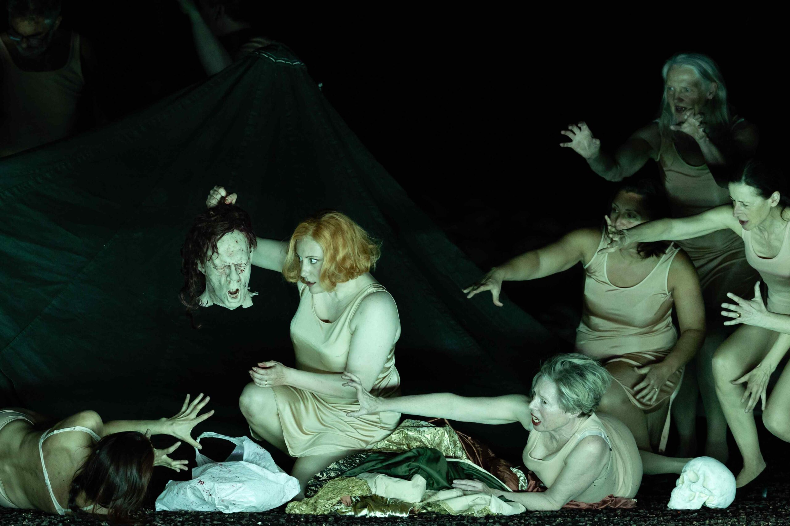 Amartuvshin Enkhbat et Saioa Hernández triomphent dans la reprise de Macbeth au Théâtre national de Munich 7 106 Macbeth 2026 S.Hernandez c G.Schied scaled