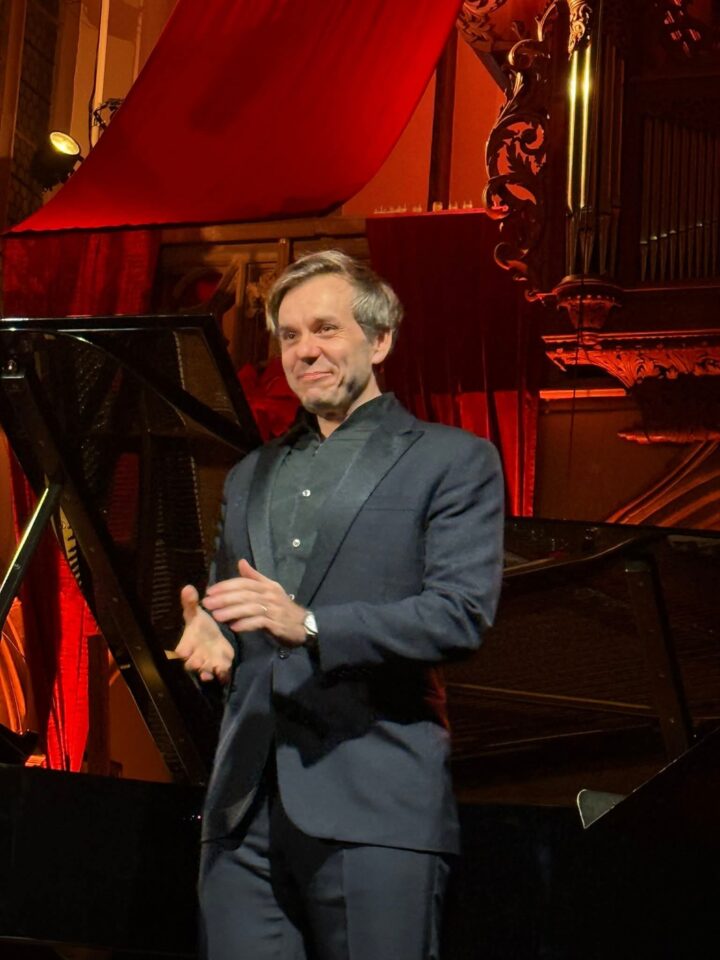 PASSIONS CROISEES STRASBOURG : RECITAL de Benjamin BERNHEIM où séduction rime avec élégance et délicatesse !!! 3 BENJAMIN BERNHEIM 1