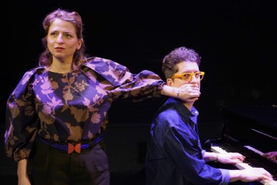 Une-censure-sachant-chanter-c-La-voix-du-poulpe