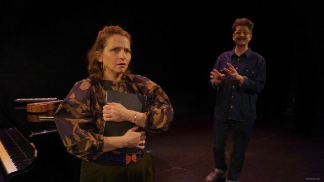 image_2185395_20260410_ob_8876f0_une-censure-sachant-chanter-photo-8