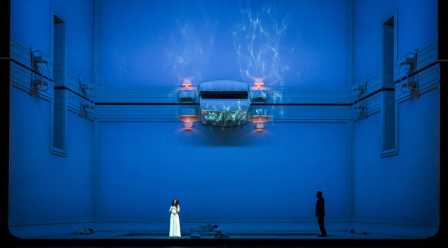 RUSALKA -
Compositeur : Antonin DVORAK -
Livret : Jaroslav KVAPIL -
Direction musicale : Kasushi ONO -
Mise en scene et lumieres : Robert CARSEN -
Choregraphie : Philippe GIRAUDEAU -
Scenographie et costumes : Michael LEVINE -
Lumieres : Peter VAN PRAET -
Video : Eric DURANTEAU -
Chef de choeur : Alessandro DI STEFANO -
Avec :
Nicole CAR (Rusalka) -
Dimitry IVASHCHENKO (l Esptrit du lac) -
Le 29 04 2026 -
A l Opera Bastille -
Photo : Vincent PONTET / OnP
