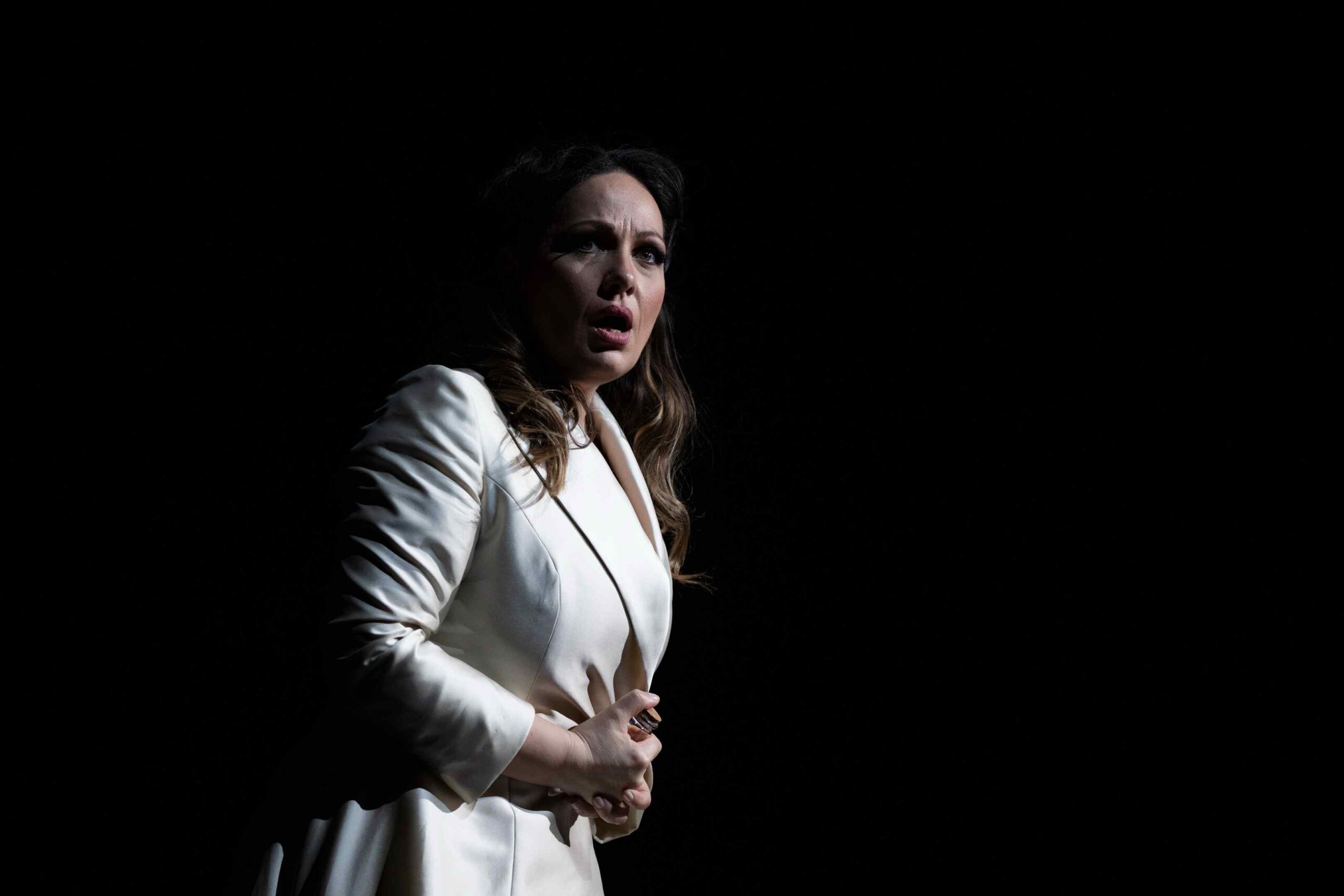 OPERA DE ROME : ROMEO ET JULIETTE EMEUT LE TEATRO COSTANZI ! 7 Romeo et Juliette Nino Machaidze Juliette ph Fabrizio Sansoni Teatro dell Opera di Roma 8891 scaled