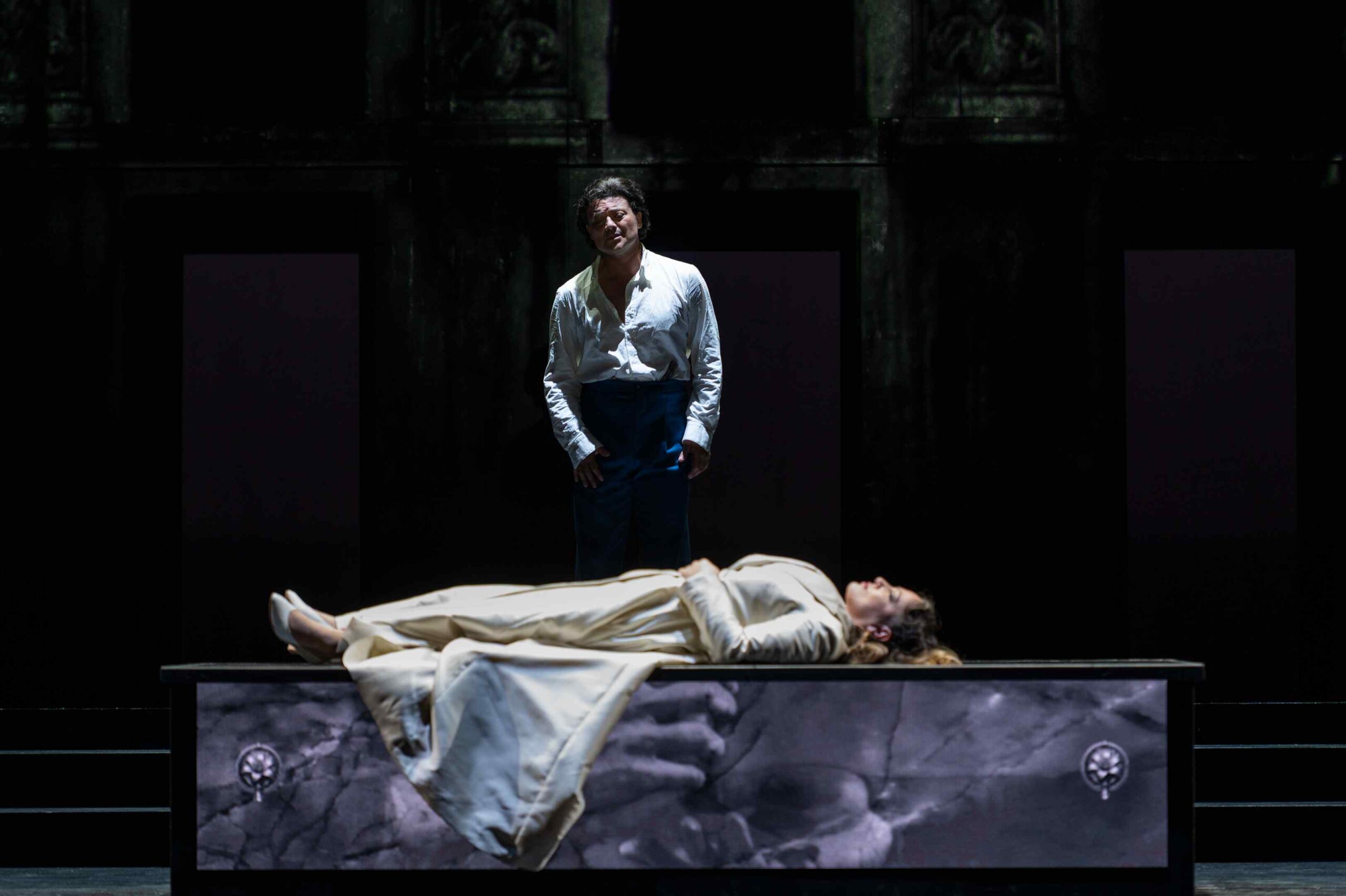 OPERA DE ROME : ROMEO ET JULIETTE EMEUT LE TEATRO COSTANZI ! 5 Romeo et Juliette Vittorio Grigolo Romeo Nino Machaidze ph Fabrizio Sansoni Teatro dellOpera di RomaJuliet 9371 scaled