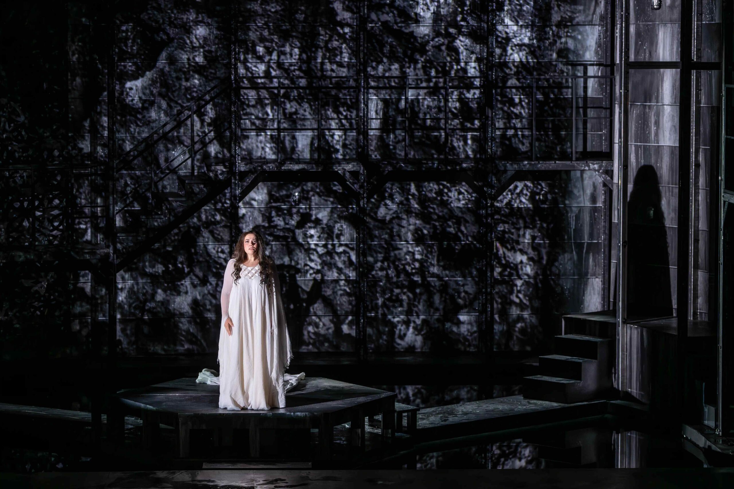 Giuseppe Verdi, Otello, Opéra Royal de Wallonie 4 4 DESDEMONA M.T. LEVA © J. Berger ORW Liege 2 scaled