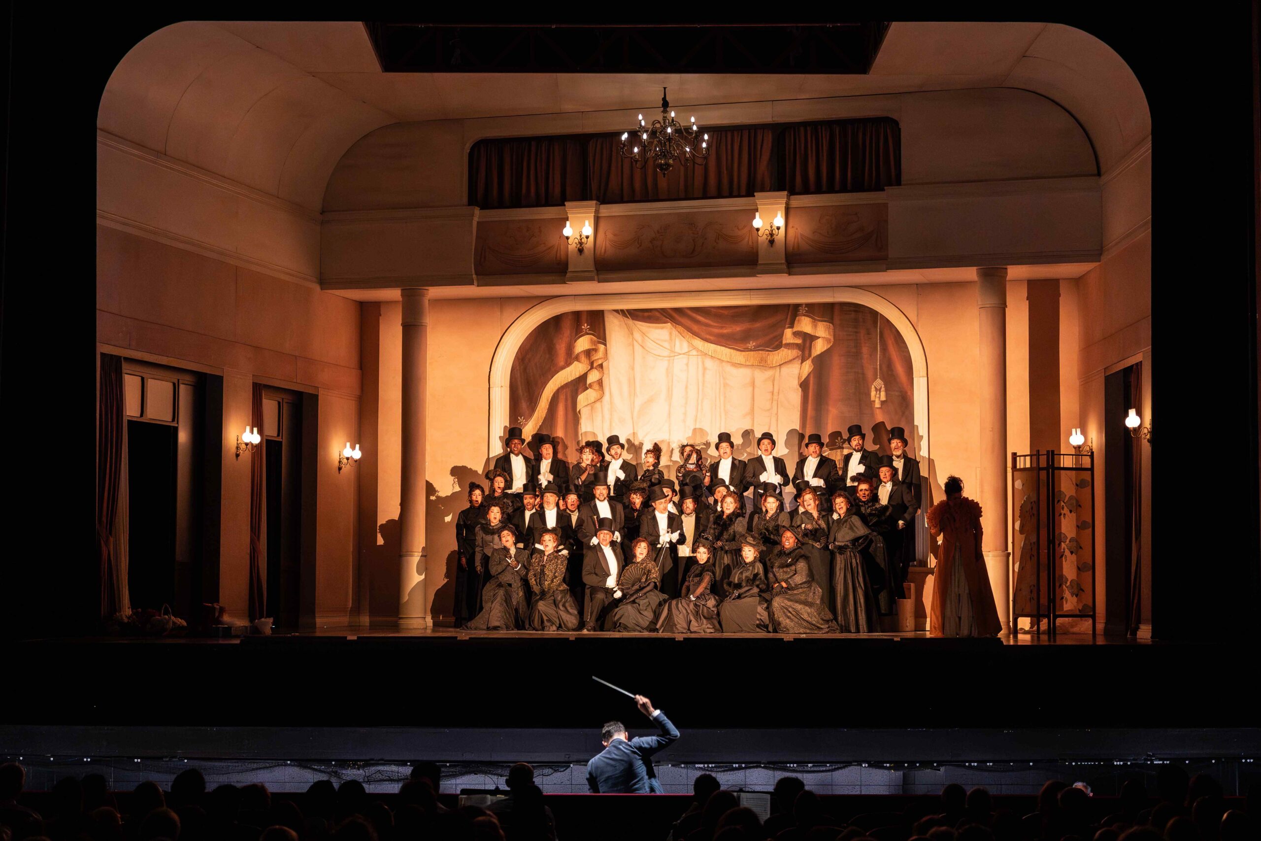 La Traviata à l’Opéra de Nice : Une Violetta en état de grâce : Kathryn Lewek et un chef exceptionnel : Andrea Sanguineti 17 DSC00529 scaled