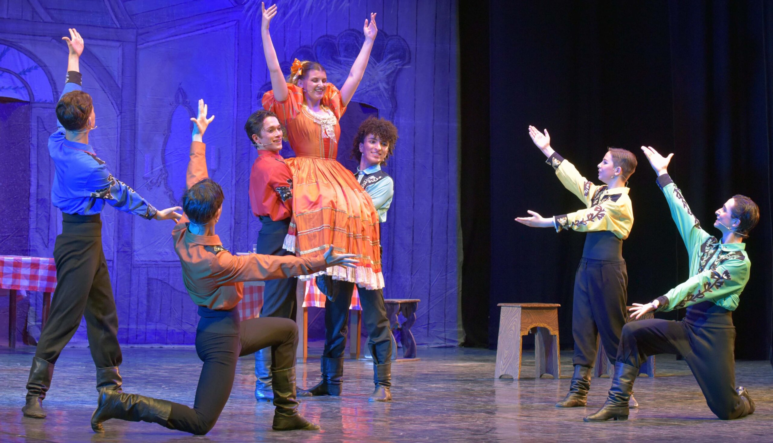 Arte Danza University à Forli : Quand Mary Poppins rencontre Seven Brides for Seven Brothers : un voyage musical enchanté entre Londres et le Far West 4 foto0421 1 scaled