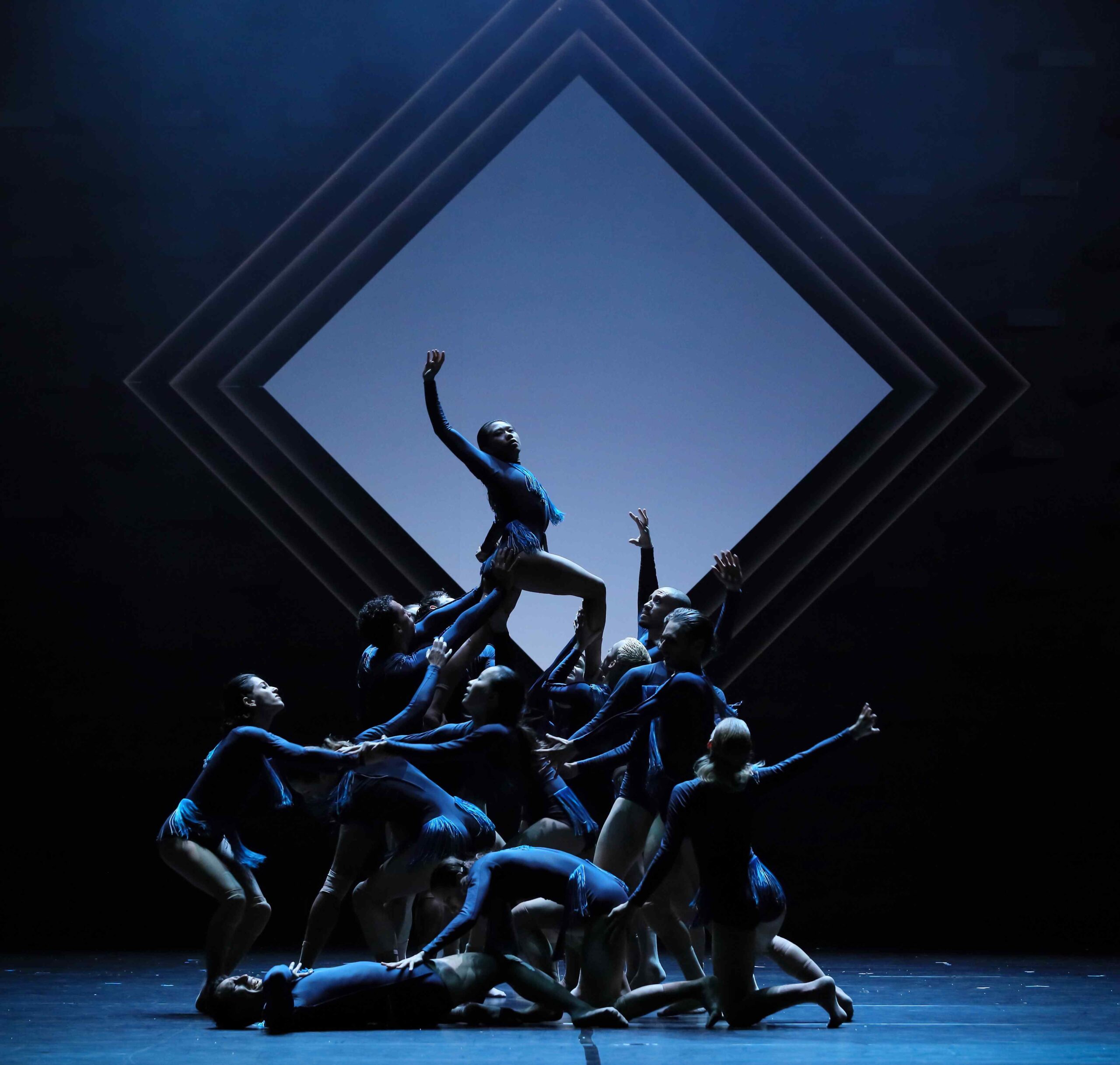 Troja, un ballet d'Andonis Foniadakis au Théâtre munichois de la Gärtnerplatz 1 xx20240620TROJAbrianeKF 76banner scaled
