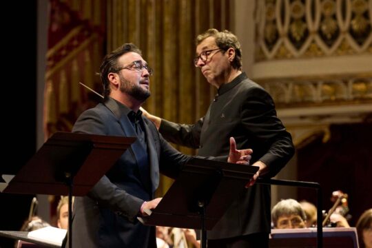 Brian Jagde / Ludovic Tézier

Direttore | Jochen Rieder
Tenore | Brian Jagde
Baritono | Ludovic Tézier

 

Programma
Giuseppe Verdi, da  La forza del destino
Sinfonia
“Solenne in quest’ora”
“Morir! Tremenda cosa!”
“La vita è inferno all’infelice”
“Invano Alvaro ti celasti al mondo”

Giuseppe Verdi, da I vespri siciliani
Sinfonia

Giuseppe Verdi, da Macbeth
“Pietà, rispetto, amore”

Amilcare Ponchielli, da La Gioconda
“Danza delle ore”

Giacomo Puccini, da Turandot
“Nessun d