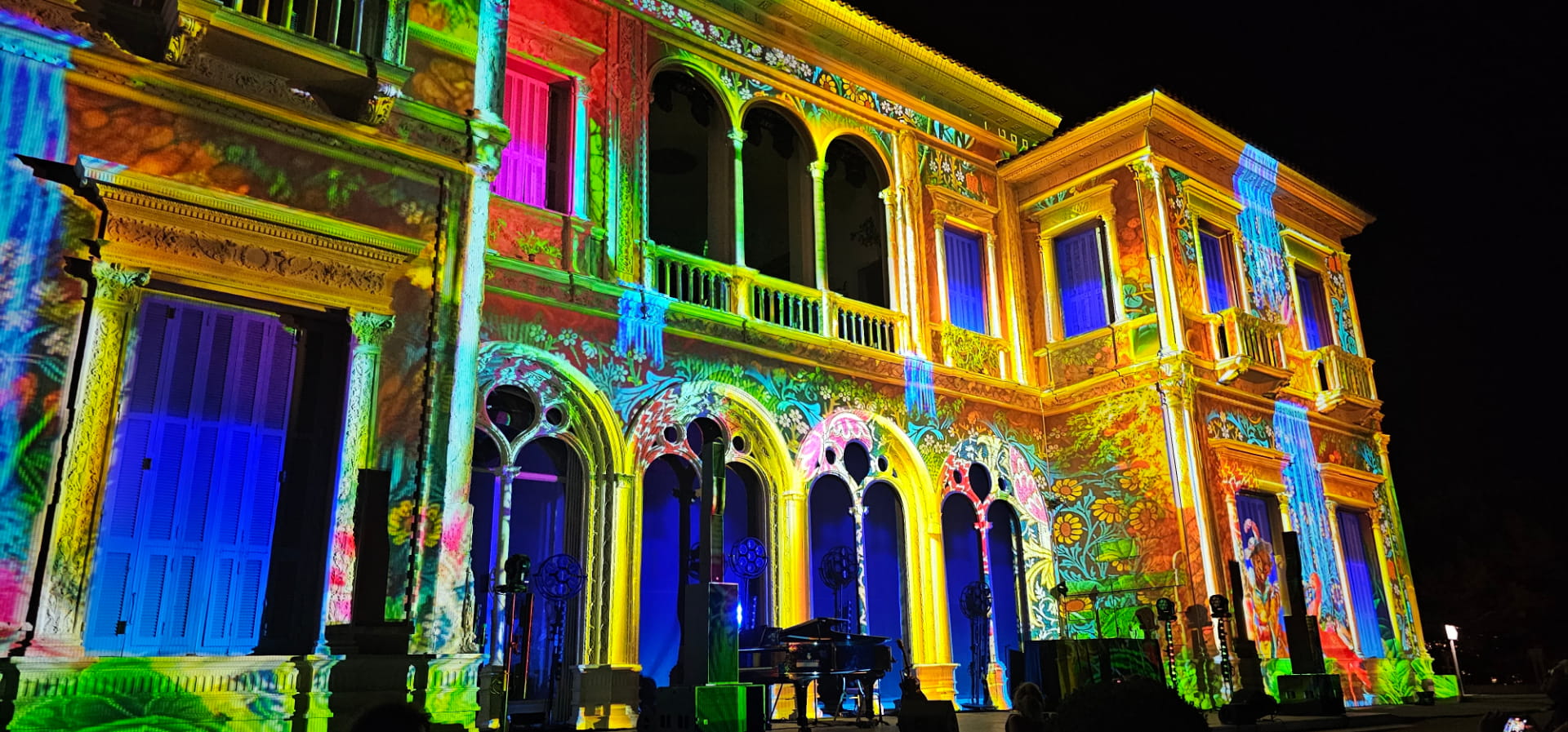 Les Nocturnes de la Villa Ephrussi de Rothschild : « Soyons (pas trop) sérieux ! », ou l’art lyrique joyeusement débridé 1 ephrussi mapping 1