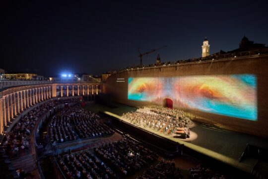 1 Carmina Burana photo credits Macerata Opera Festival