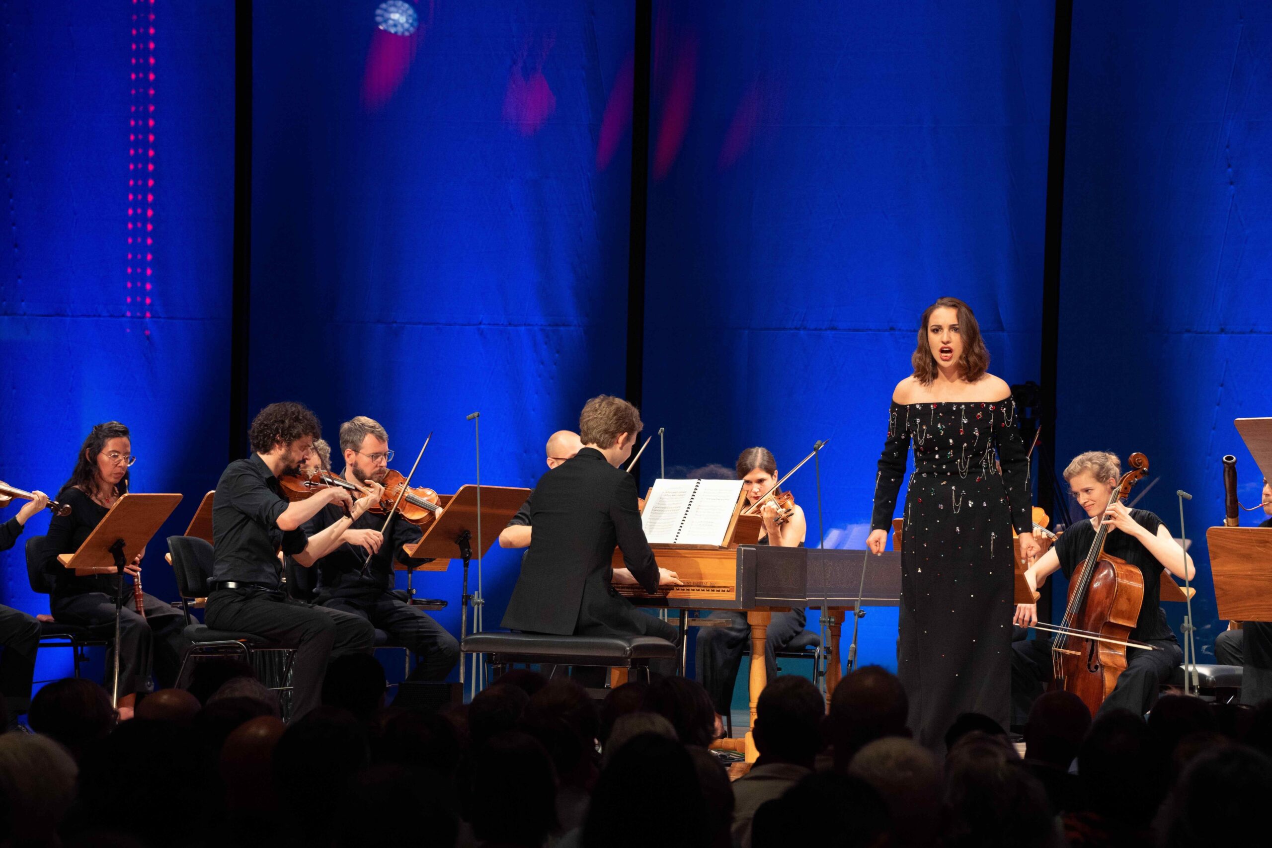 Le Concours Cesti s’achève en apothéose à Innsbruck 1 Elene Gvritishvili avec lensemble Los Elementos dirige par Alberto Miguelez Rouco © Mona Wibmer 1 scaled